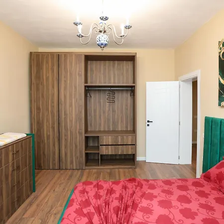 Micaj Appartement *
